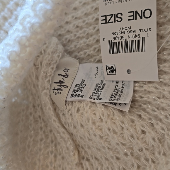 Fall/Winter Accessory Bundle NWT - Picture 3 of 10